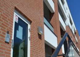 PES dørstation til Brunevang