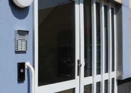 PES dørstation ved Floravænget