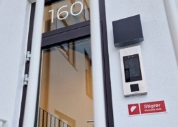SAGA dørstation med MultiApp og elevatrostyring