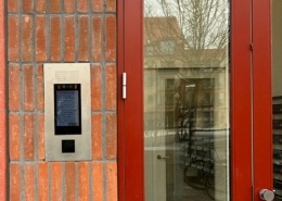 SAGA dørstationer forbundet med MultiApp, suppleret med Nexus-læsere