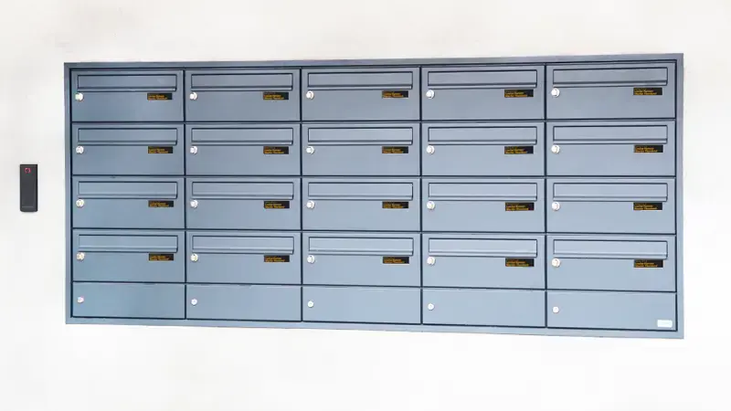 Spar tid på udskiftning af navneskilte med et digitalt postkasseanlæg, der opdateres online