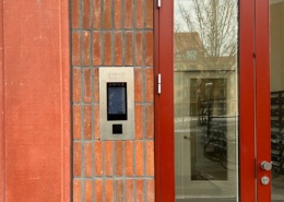 SAGA IP dørtelefon med adgangskontrol på Sydhavnsgade i København